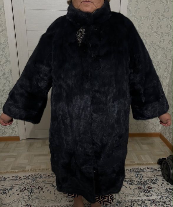 Продам норкувую шубу