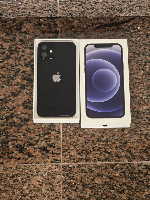 IPhone 12 nou folosit câteva lunii 100% bateria