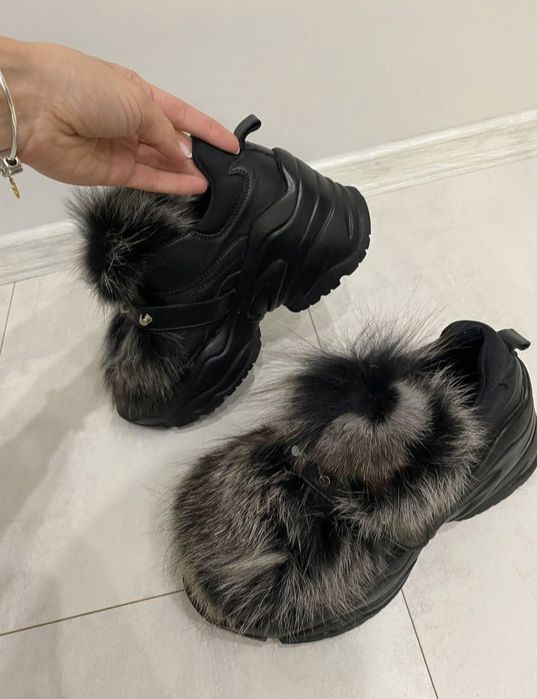 Зимни обувки от естествена кожа с естествен пух