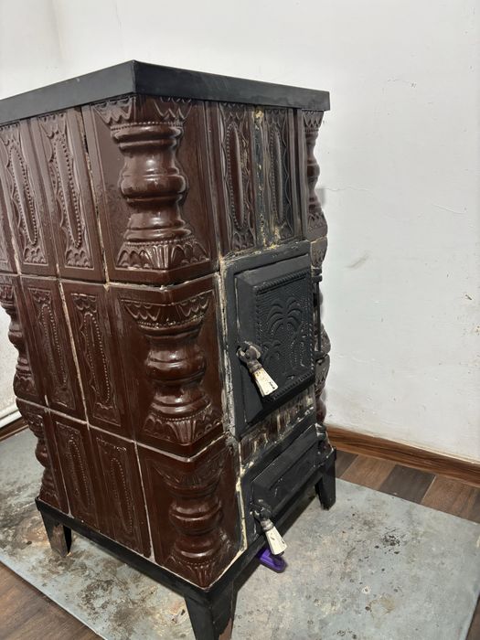 Soba teracota pe lemne cu plita de gatit