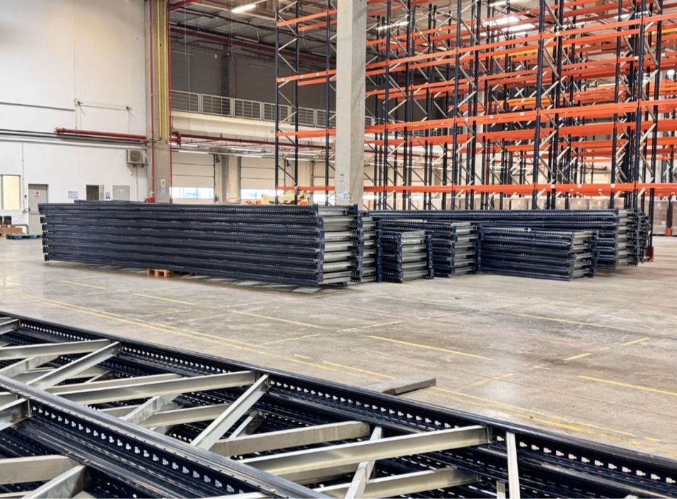 Rafturi metalice industriale