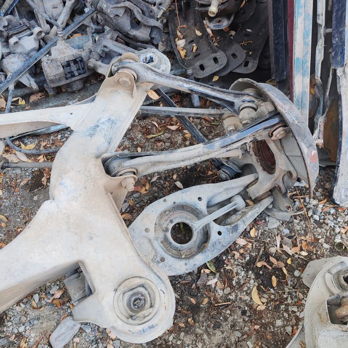 Мерседес 124 задний балкы сатылады