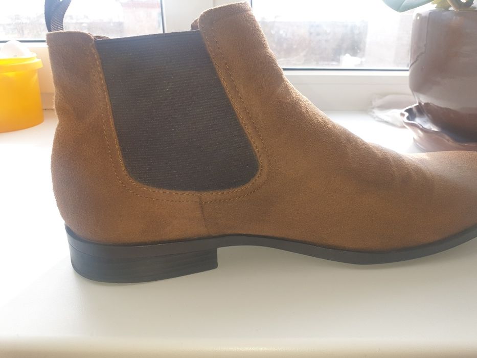 Продам мужскую обувь.