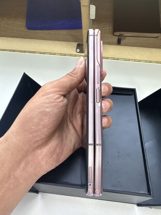 Samsung Z Fold 2 5G