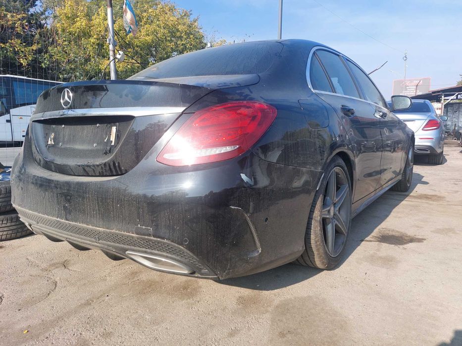 На Части: Mercedes-Benz W205 AMG C200d 136 кс 2015 Двигател на части!