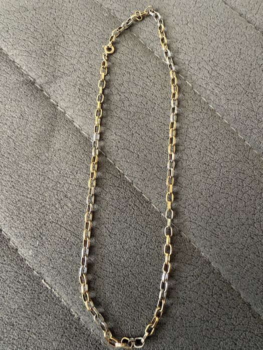 Продается цепочка почти новая!