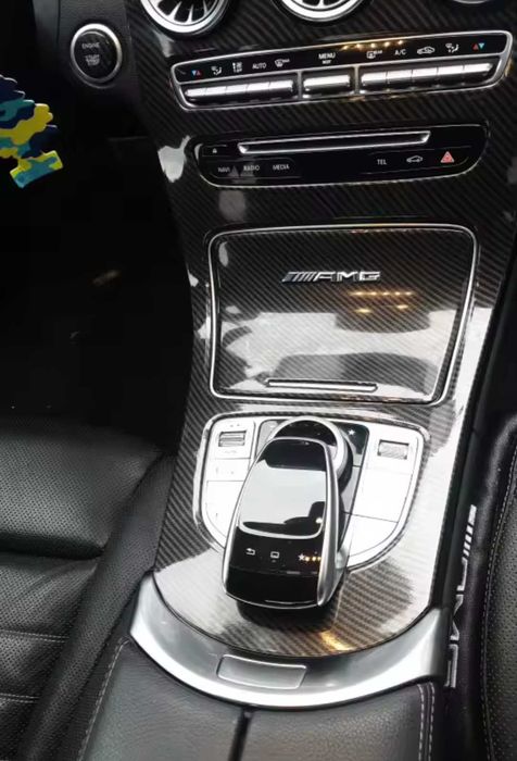 Хромирана лайсна пред подлакътника за Мерцедес Mercedes w205 w253