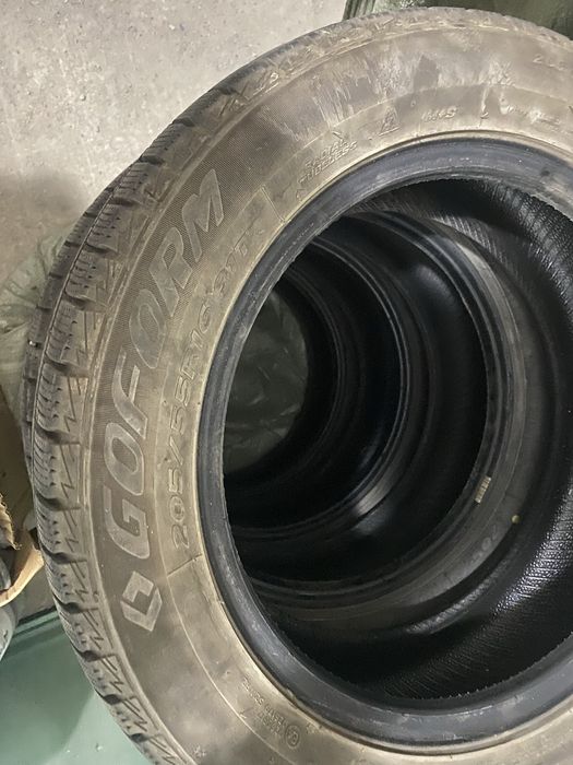 Продам шины на размер 17.  16.  15.