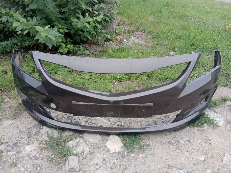 Продам бампер Hyundai Accent, Solaris.