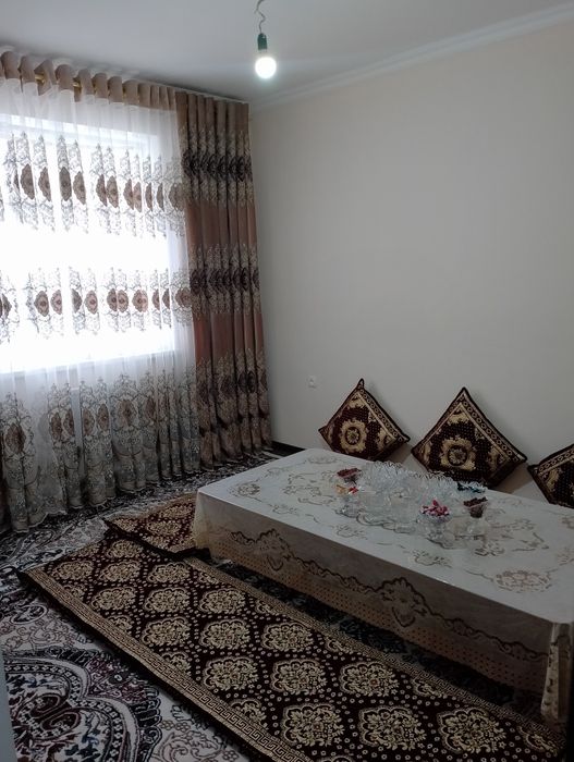 2020 yilda qurilgan  dom sotiladi mebel parda gilam qoladi