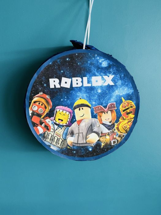 Роблокс пинята Roblox