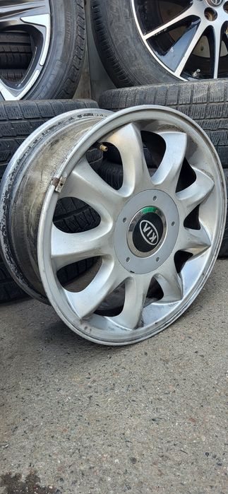 Продам диск комплект 4шт R16