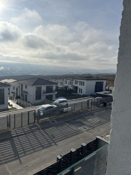 Vand duplex cartier Voronet!