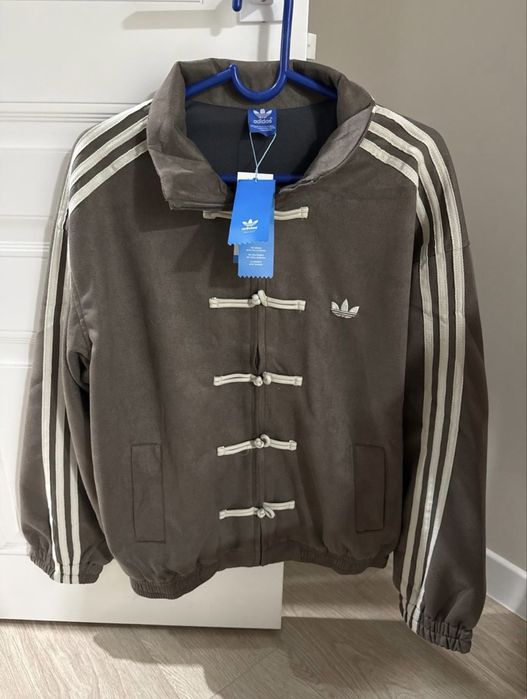 Бомбер Adidas разные