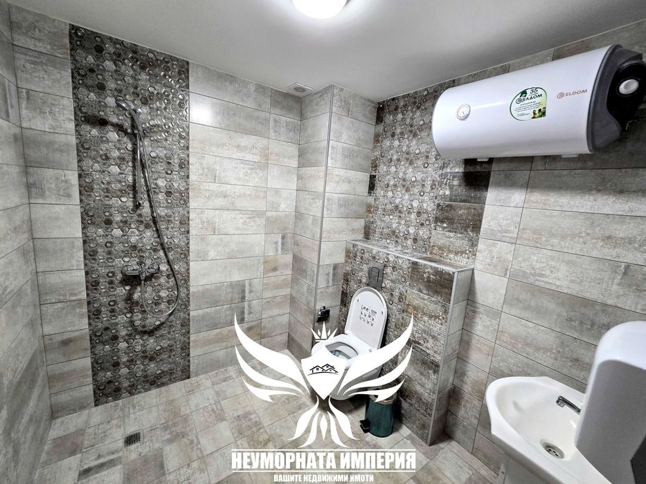 Дава се под наем Офис в Асеновград - 107 кв.м за 615 € - Снимка #11