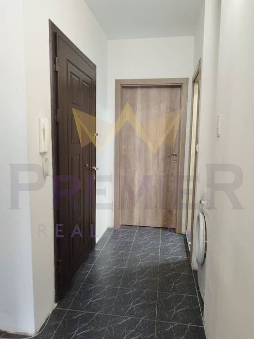 Дава се под наем Тристаен апартамент в Варна, Лятно кино Тракия - 78 кв.м за 612 € - Снимка #8