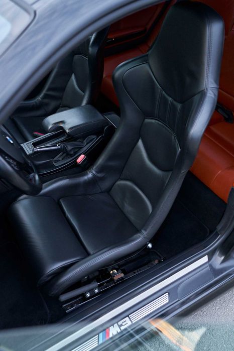 Cobra Nogaro Street седалки