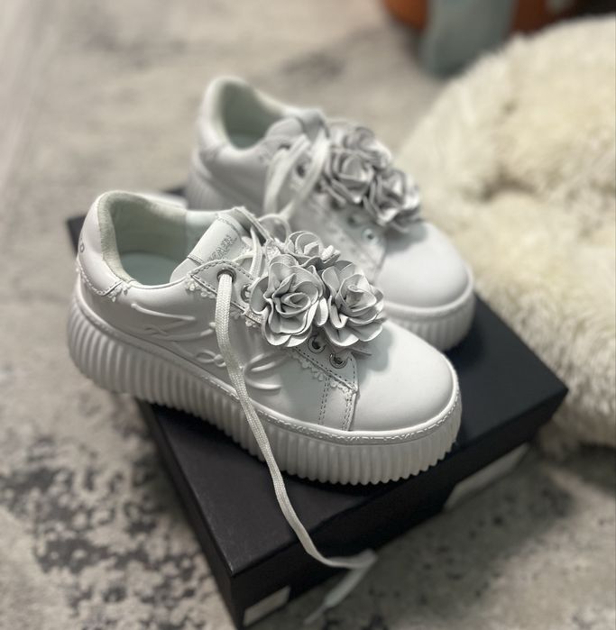 Дамски кожени маратонки karl lagergeld 35 размер