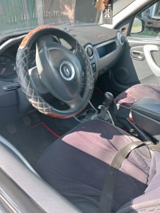 Продам Лада Ларгус