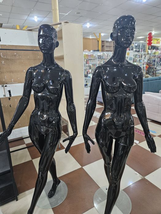 Маникены в отличном состоянии