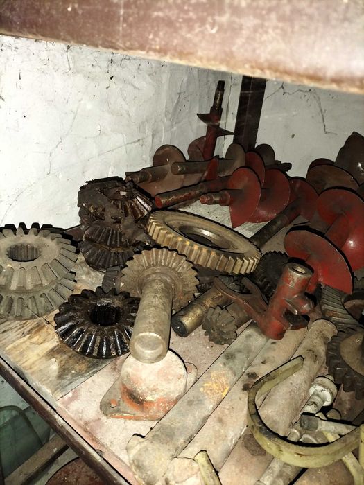 bucse hexagonale si rotunde noi din teflon și multe altele