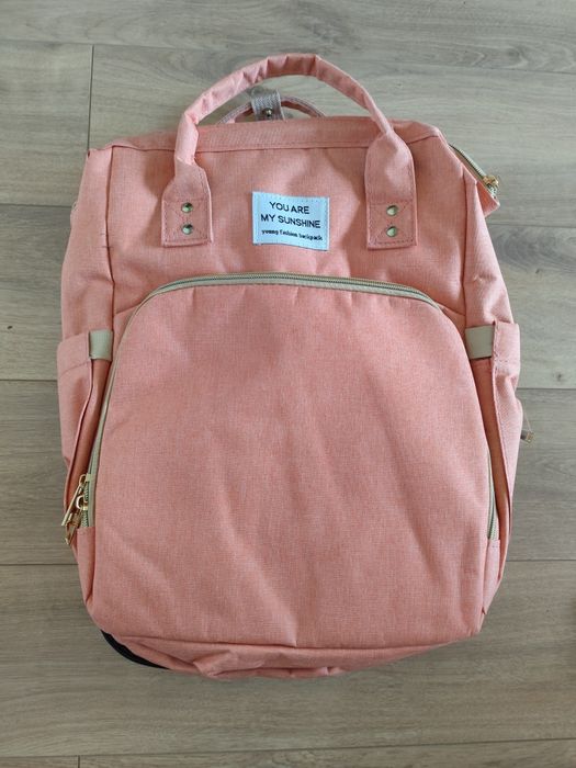 Чанта с разгъващ се повивалник