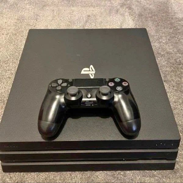 PS 4 Pro Скоростной SSD 1ТБ + 3 игр диска в подарок