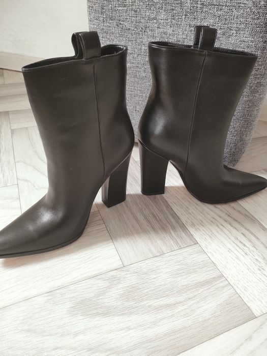 Продам сапоги демисезонные