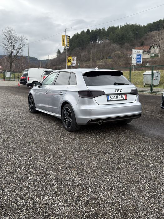 Audi A3 Sportback S-line 2015 | S tronic | Пера | 1.6 TDI | 221 000 км