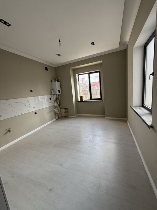 Сергилида таййор биткан уйлар сотилади кадастори бор(мулжал КИА салон)