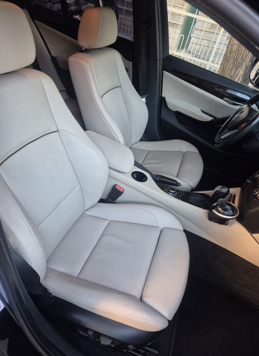 Vand Bmw X1 2.3D Xdrive Automata, Navigatie.