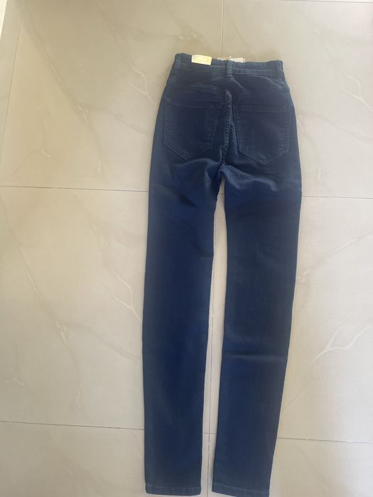 Дънки и блузи за момиче Pullandbear