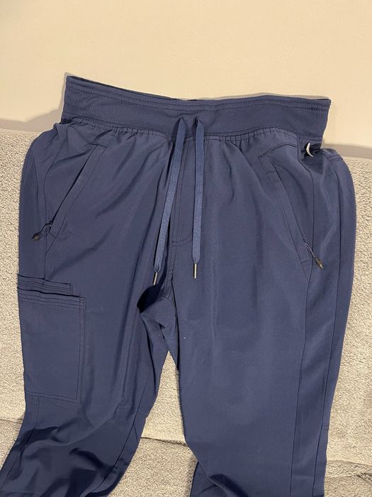 Costum medical - Scrubs & Beyond (Infinity)
