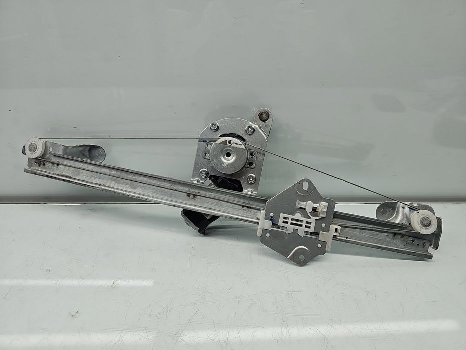Macara electrica geam dreapta fata Dacia Logan (LS) [Fabr 2004-2012] O