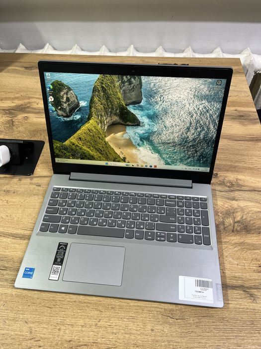 Ноутбук Lenovo Core i3-11