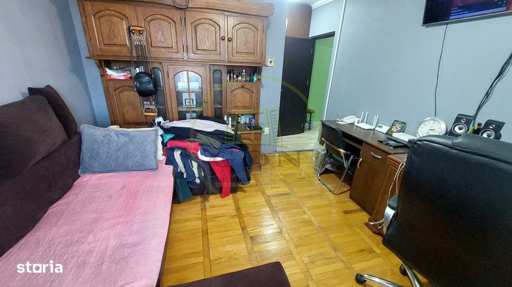 Apartament 4 camere, 100 mp, cartier Craiovita Noua, zona Carrefour