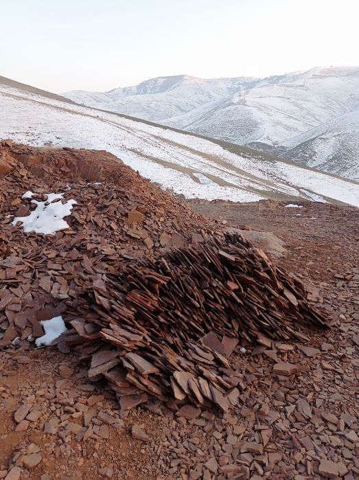 Добываем рваные камни . Из первых рук с гарантией качество и количеств