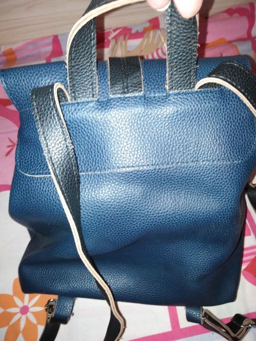 Кожена раница Зара