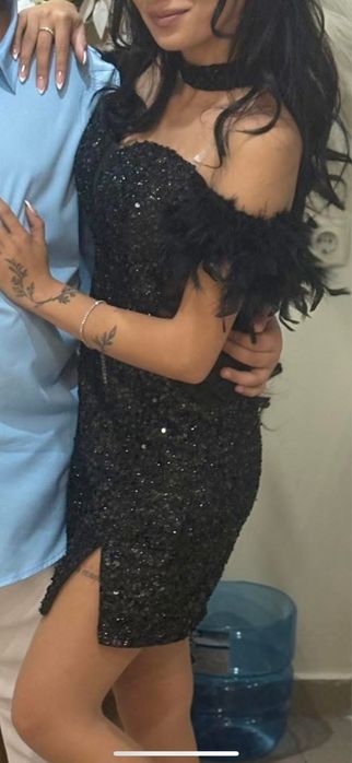 Черна къса рокля носена веднъж размер xs/s 35€