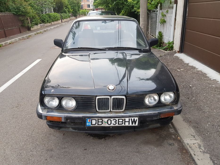 BMW e30 316 couple  trapa an 1985 plus piese