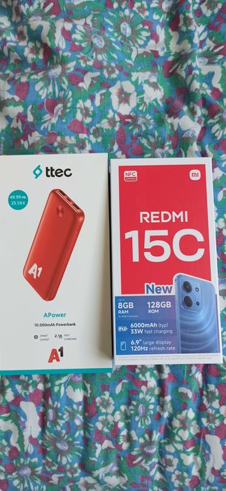 Продавам два комплекта Xiaomi Redmi 15C. И външна батерия 10000mAh