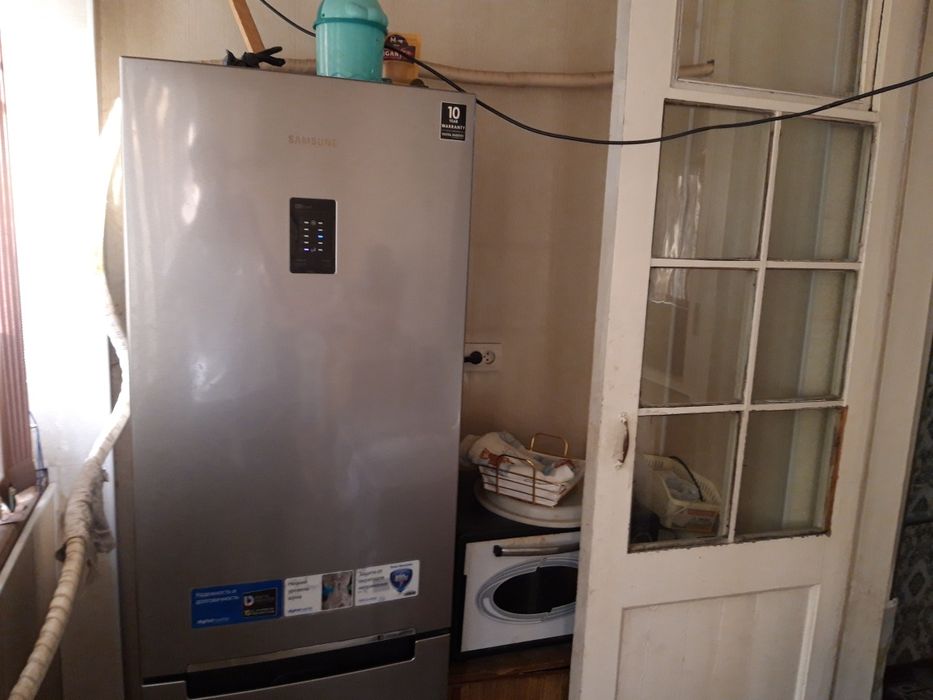 2 хоналик квартира Кукон уинверситетини олдида