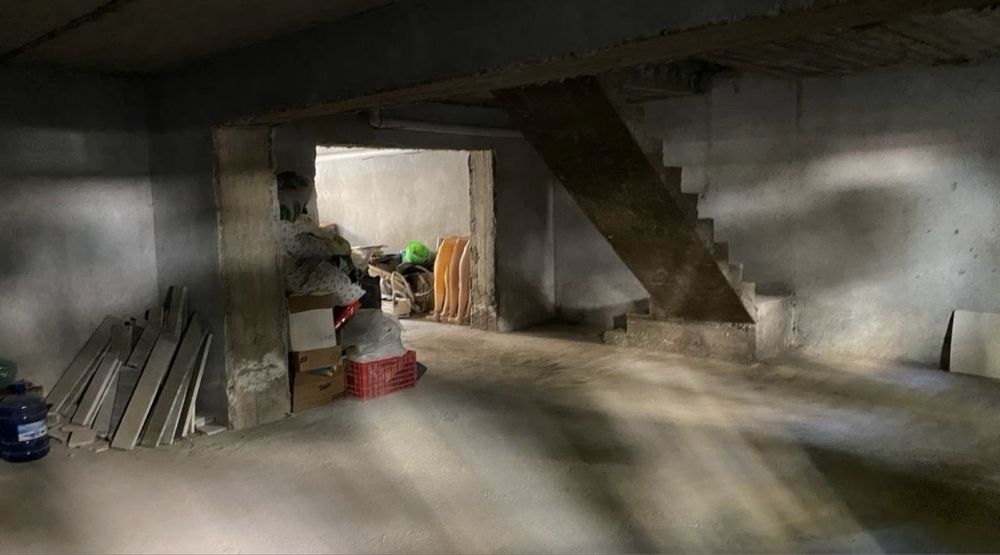 Arzon narxda polupodval! Zudlik bilan sotiladi!