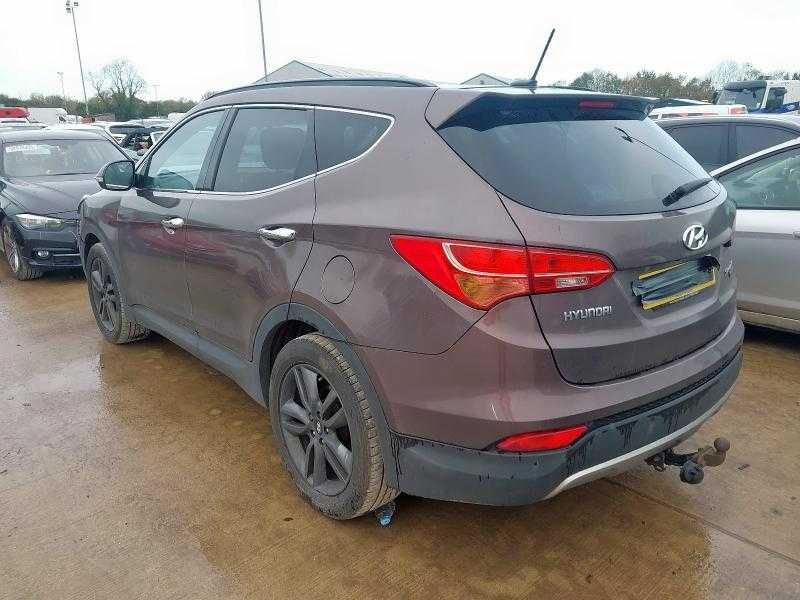 Dezmembrez HYUNDAI Santa fe 2014  cod motor D4HB-A cutie automata