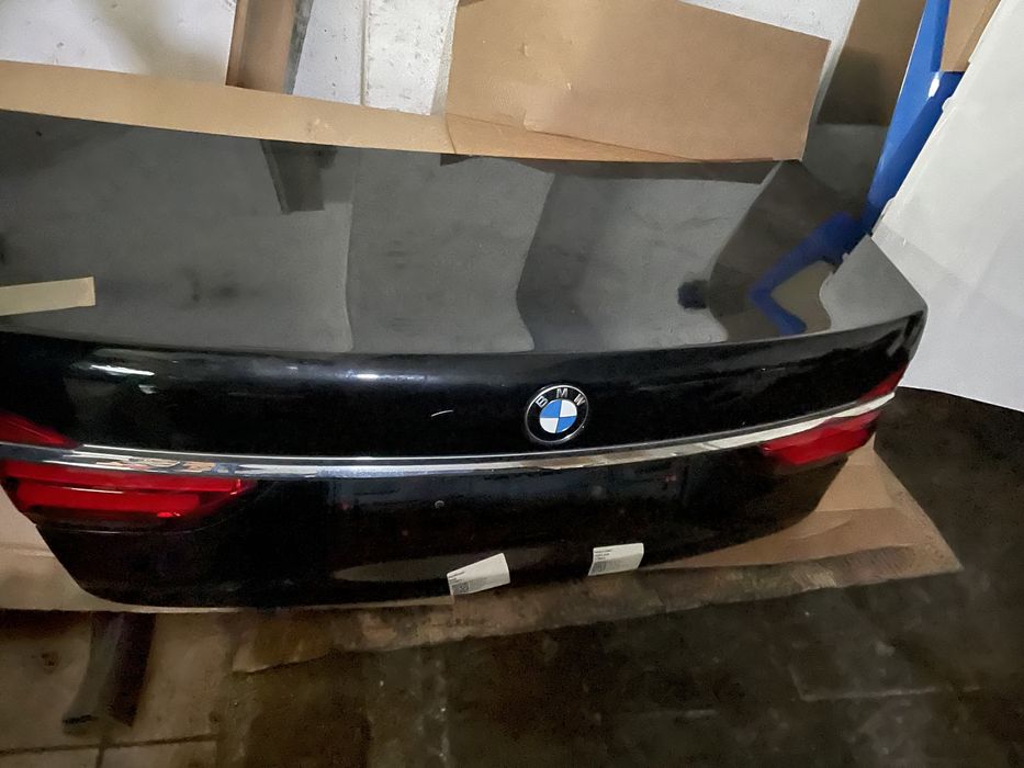 Capota portbagaj BMW seria 7 G11 G12 stop stopuri