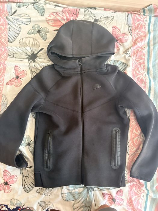 Nike tech fleece горница 150-162