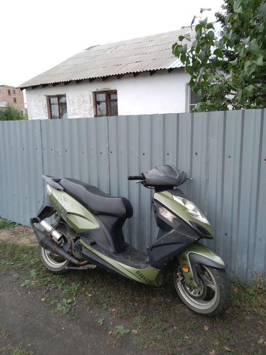 Продам мопед Racer stels 150