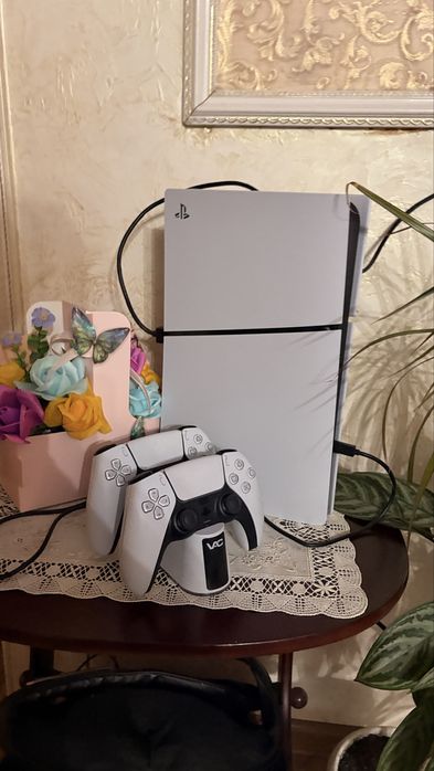 Продам PlayStation 5