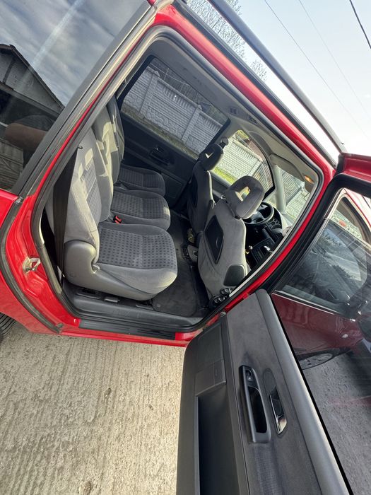 Vand vw sharan 1.9 tdi 116cp in stare buna