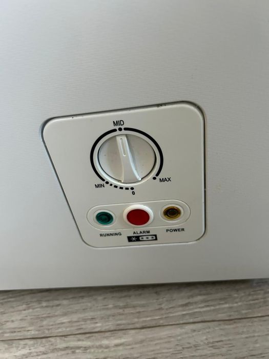 Продаётся морозильник новый Hisense